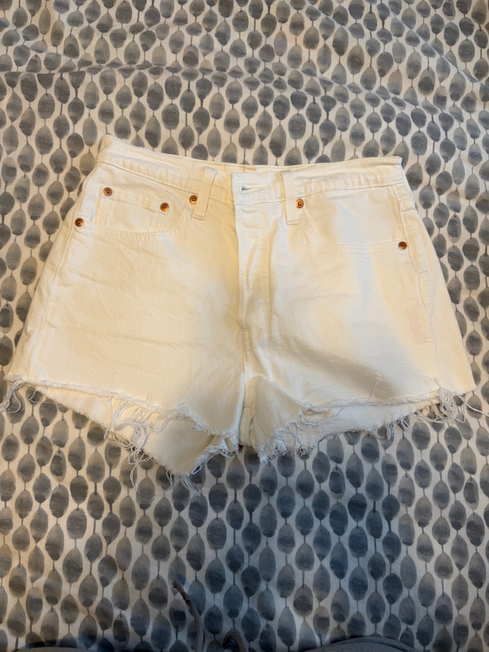 Levi High-Rise Light Blue Denim Shorts - 28